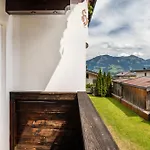 Heidelberg 招待所 3*
